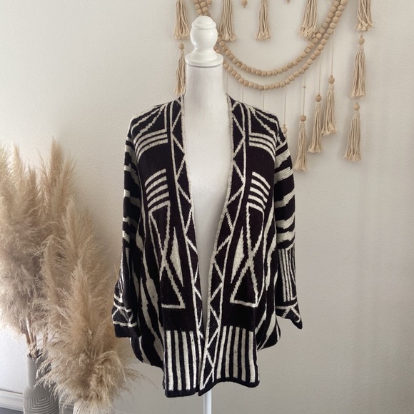 Nordstrom BP black white open sweater cardigan aztec sweater oversize kimono S - Picture 4 of 16